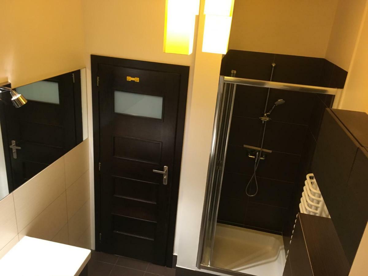 Chelmska 9, Next To Olinek Apartman Varsó Kültér fotó